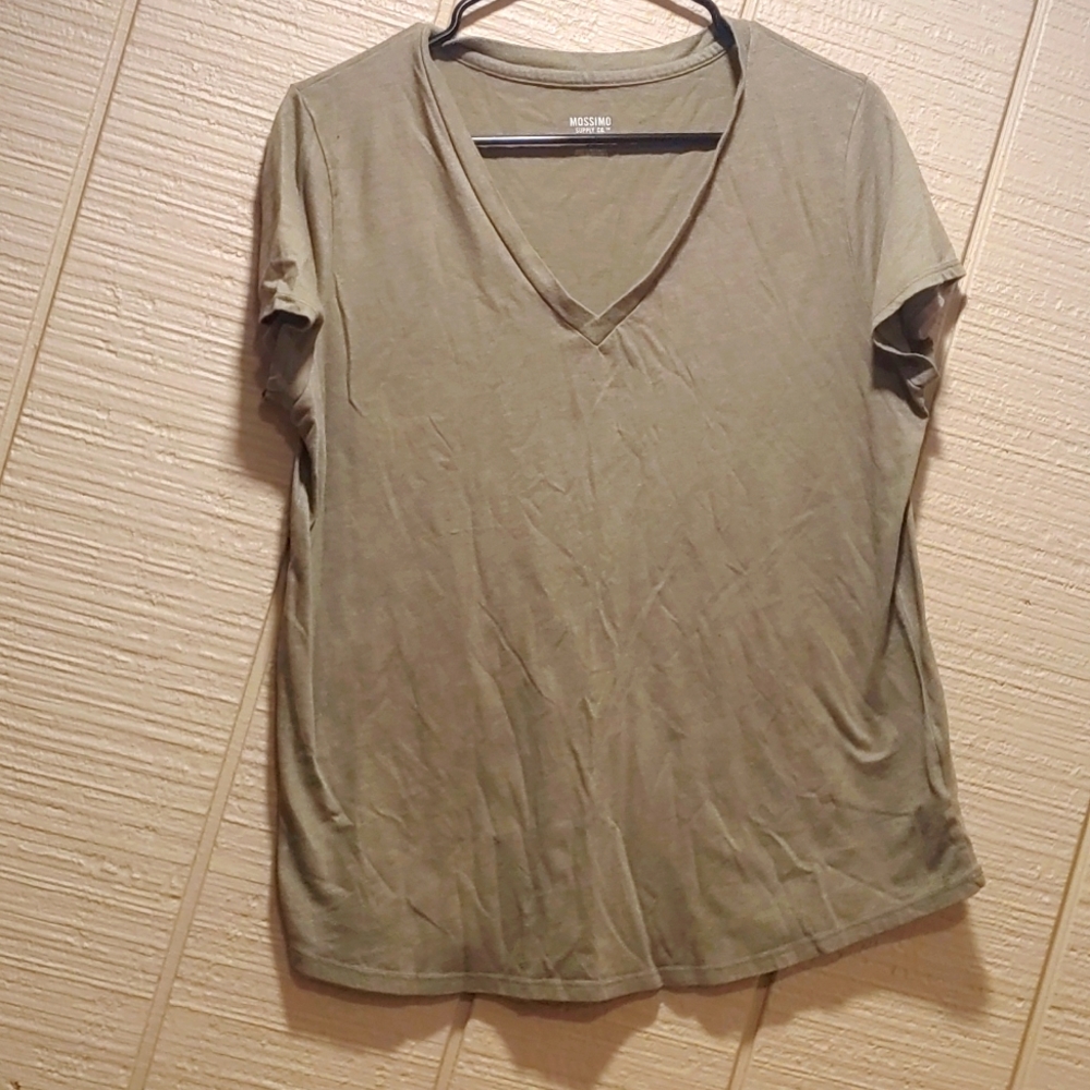 EUC Olive Green L Womens Mossimo TShirt